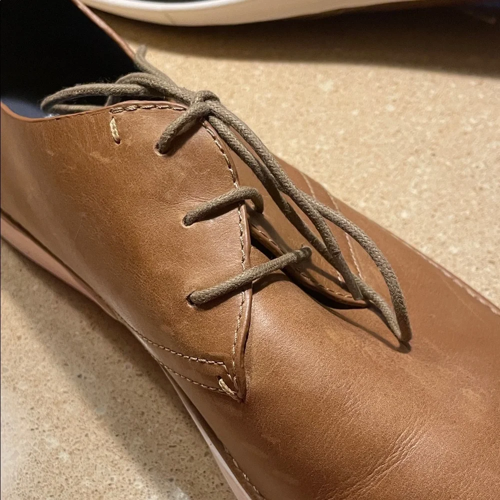 Johnston & Murphy Chestnut Brown Leather Derby Sneakers